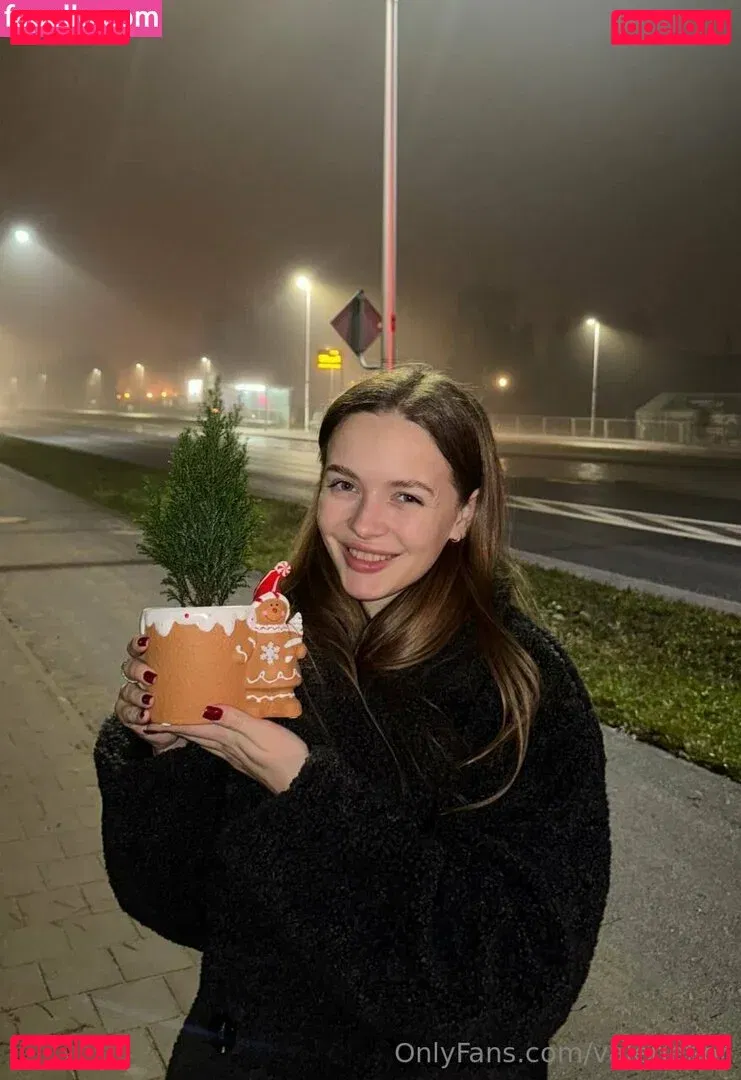 valerieflor Onlyfans Photo Gallery 