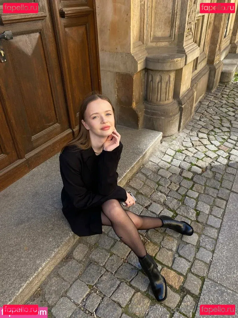 valerieflor Onlyfans Photo Gallery 