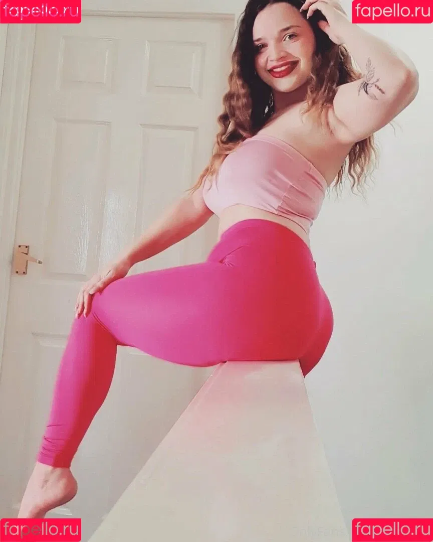 lillypinkk Onlyfans Photo Gallery 