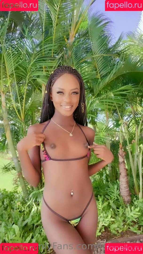 lillypinkk Onlyfans Photo Gallery 