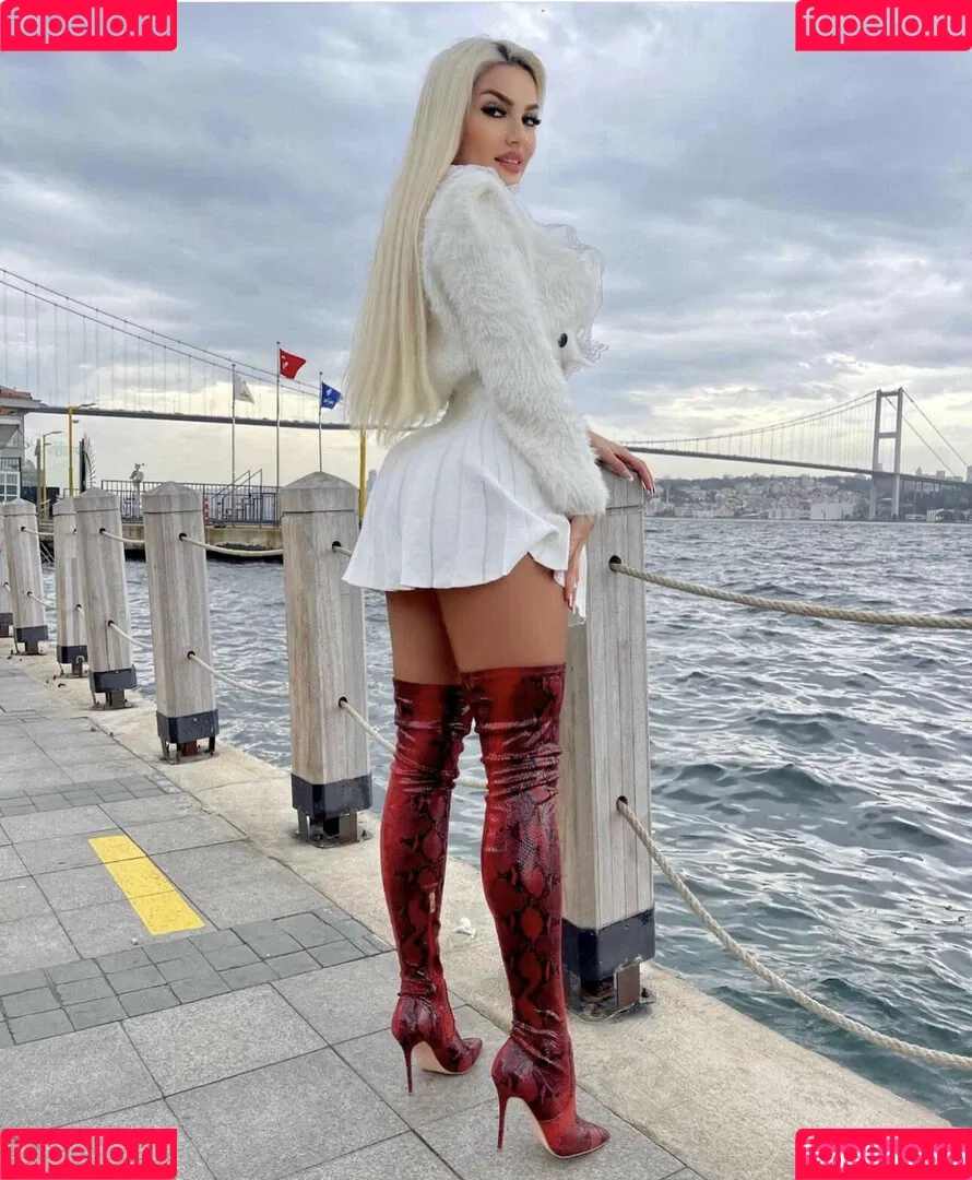 Jelena Savic Onlyfans Photo Gallery 
