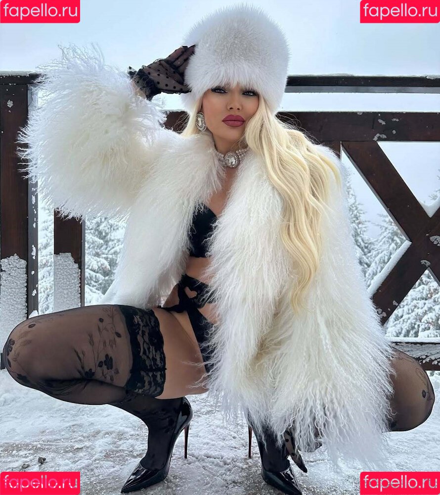 Jelena Savic Onlyfans Photo Gallery 