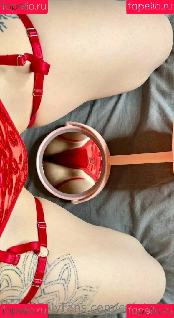 carol.xxx Onlyfans Photo Gallery 