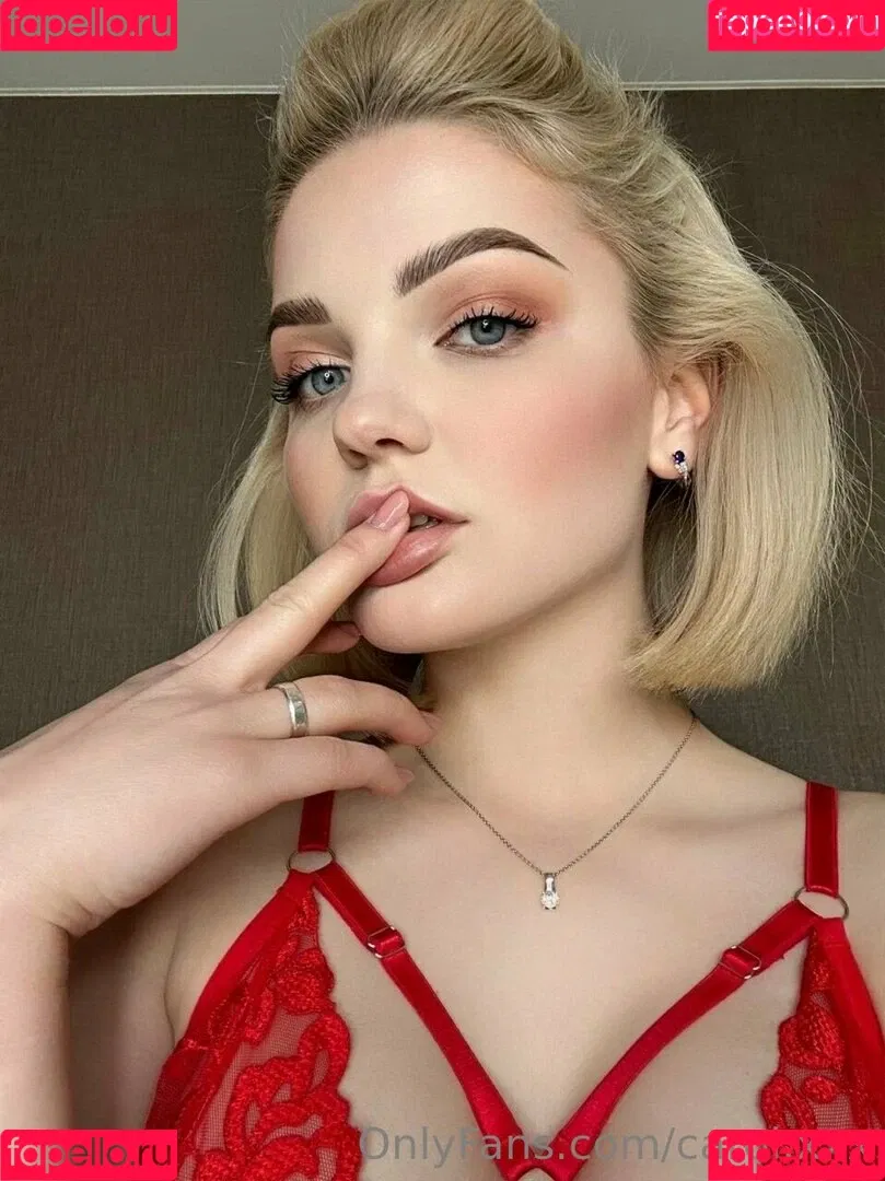 carol.xxx Onlyfans Photo Gallery 