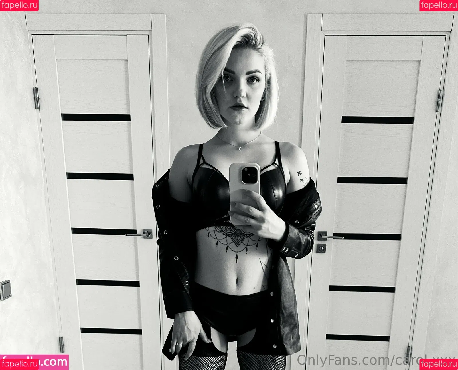 carol.xxx Onlyfans Photo Gallery 
