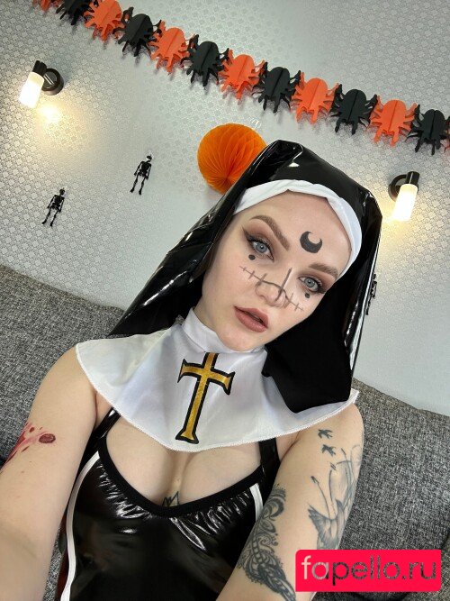 carol.xxx Nude Onlyfans Photo 42