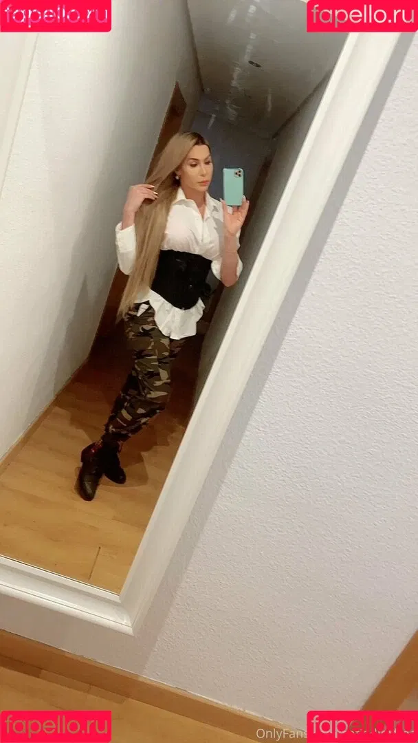 thebellabigcock Onlyfans Photo Gallery 