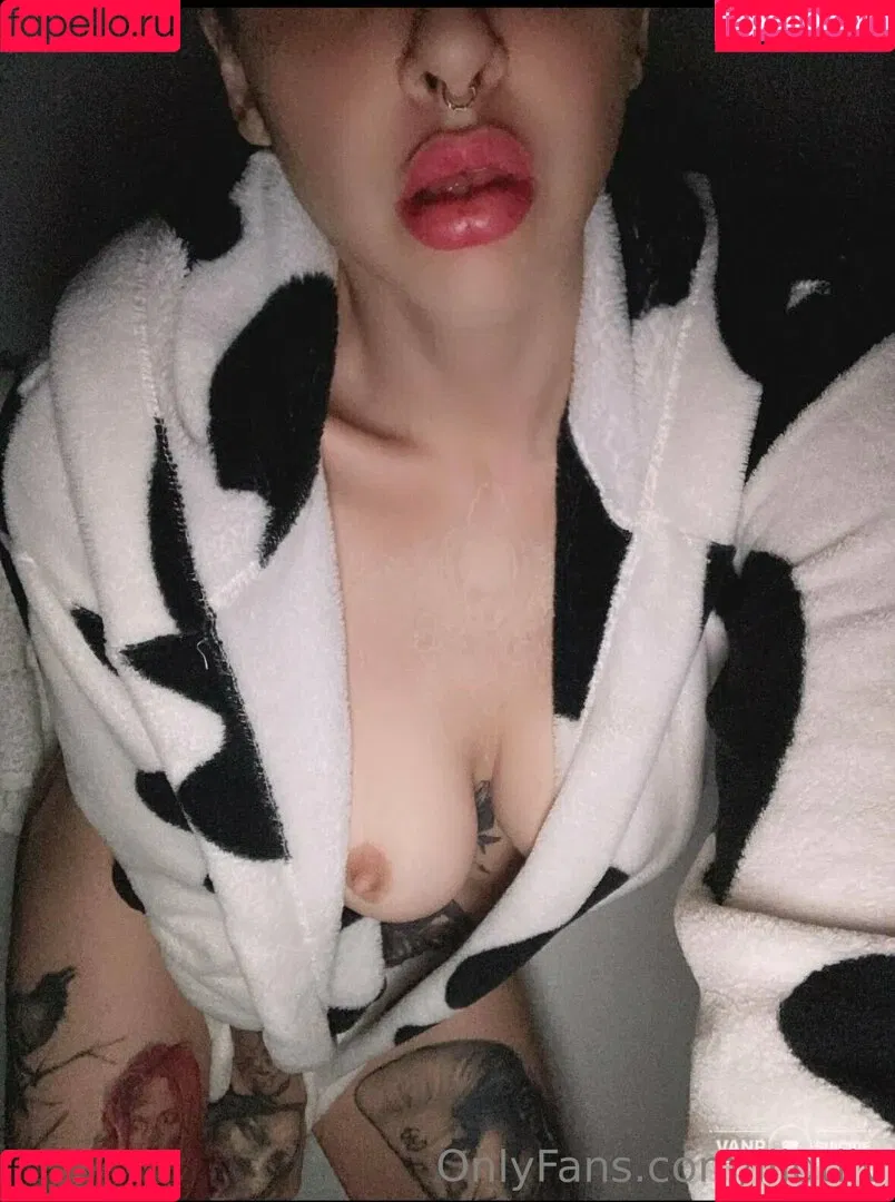lilqtliv Onlyfans Photo Gallery 
