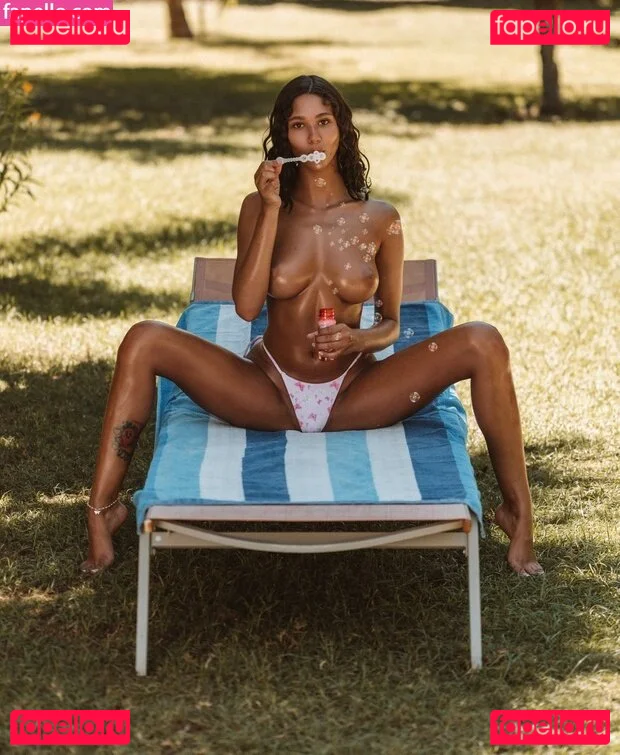 Maia Serena Onlyfans Photo Gallery 