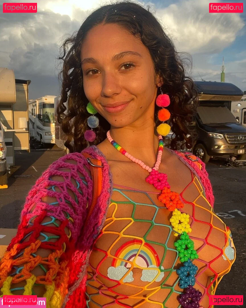 Maia Serena Onlyfans Photo Gallery 