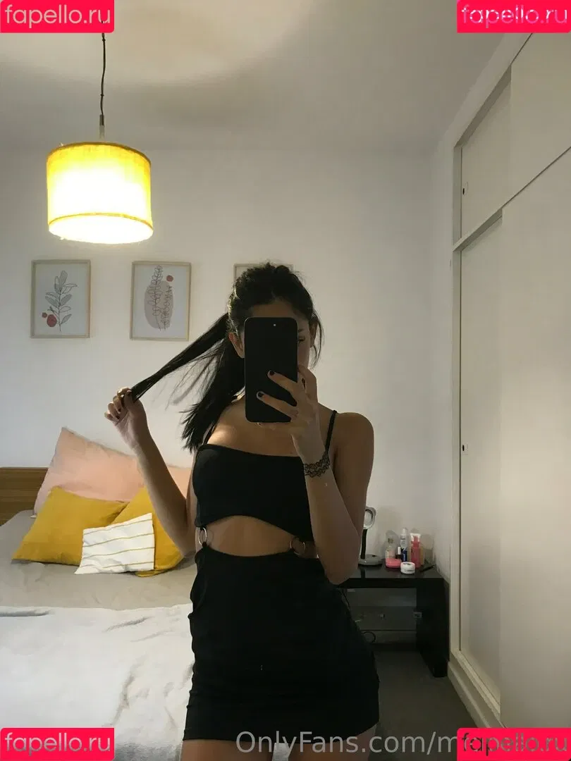 Melina Lox Onlyfans Photo Gallery 