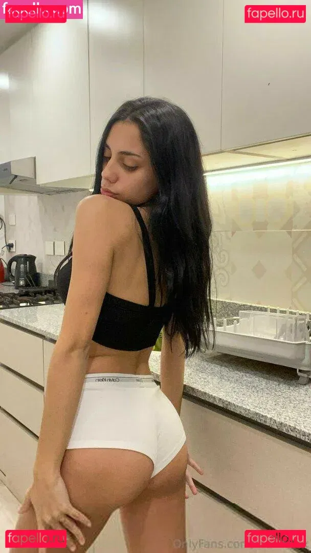 Melina Lox Onlyfans Photo Gallery 