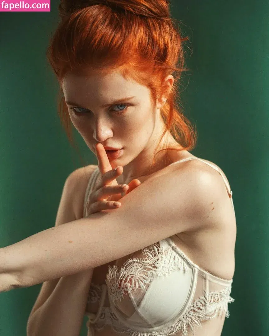 Angelina Michelle Onlyfans Photo Gallery 