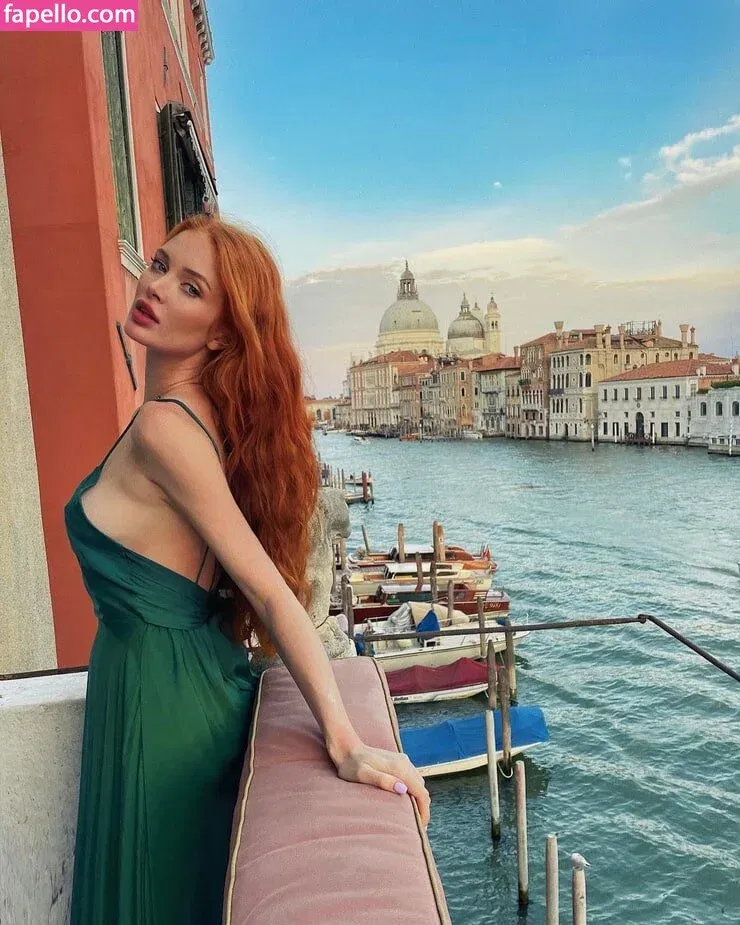 Angelina Michelle Onlyfans Photo Gallery 