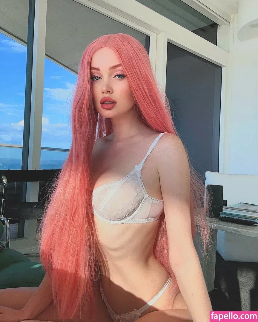 Angelina Michelle Onlyfans Photo Gallery 