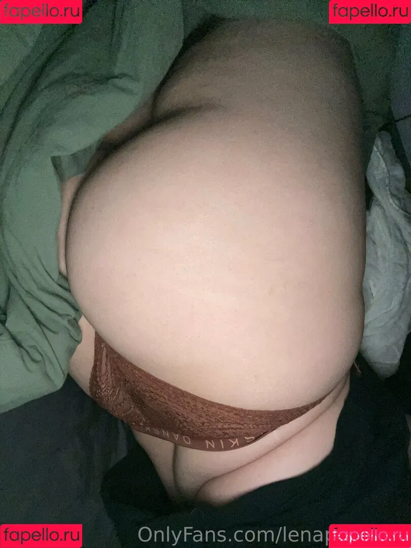 lenatsuki Onlyfans Photo Gallery 