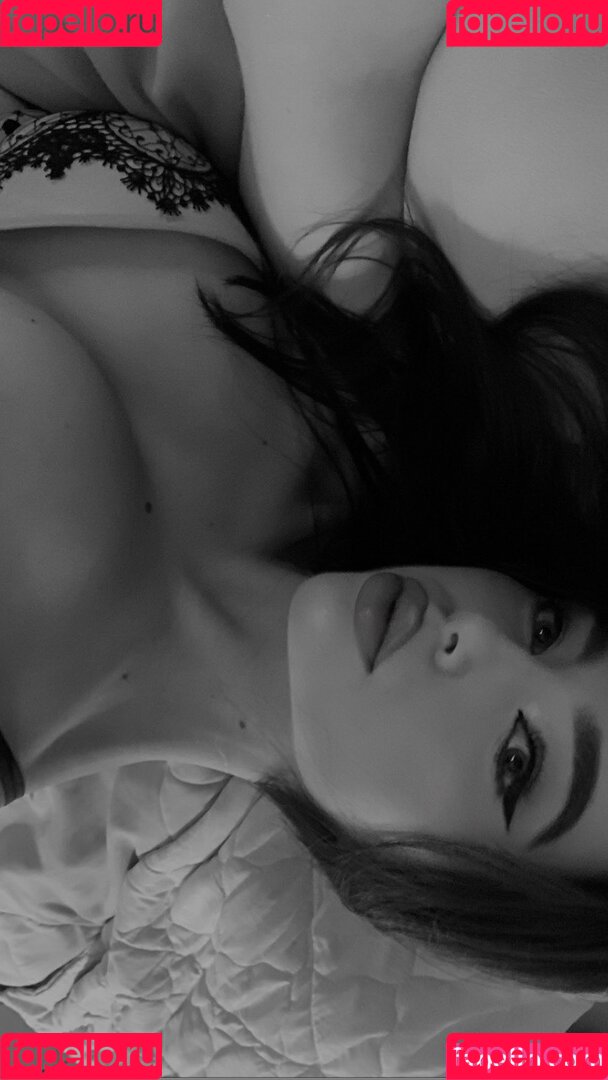 Uberchini Onlyfans Photo Gallery 