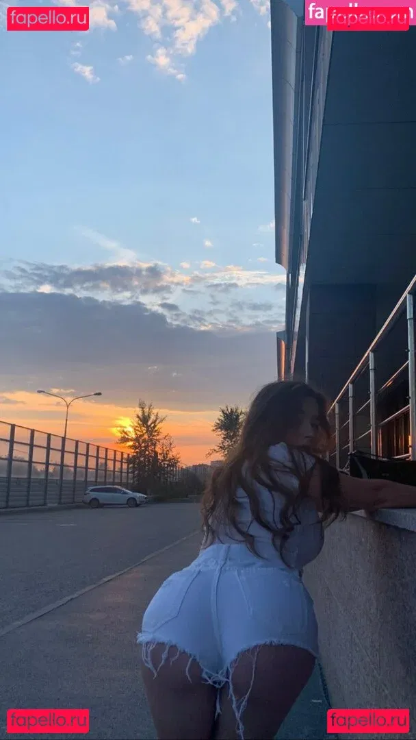 Uberchini Onlyfans Photo Gallery 