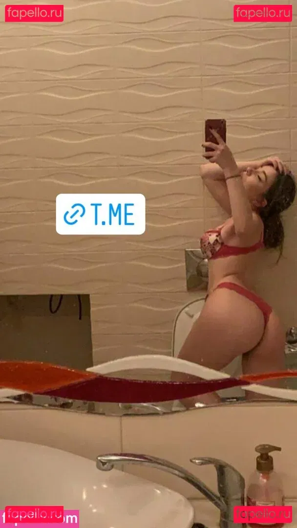 Uberchini Onlyfans Photo Gallery 