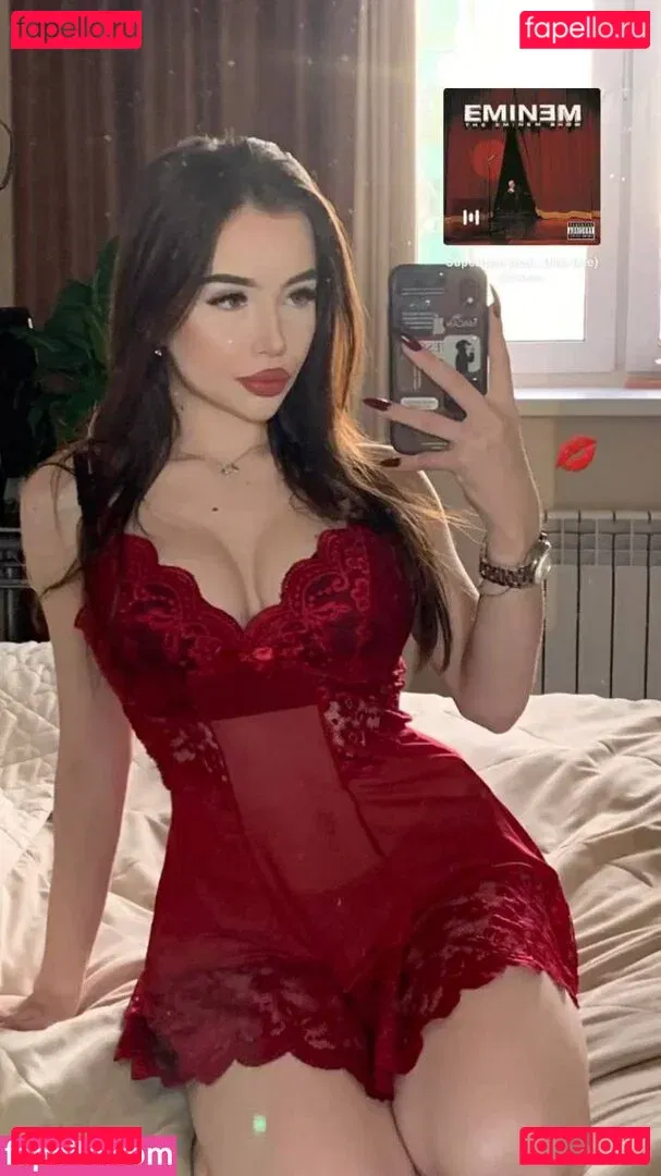 Uberchini Onlyfans Photo Gallery 