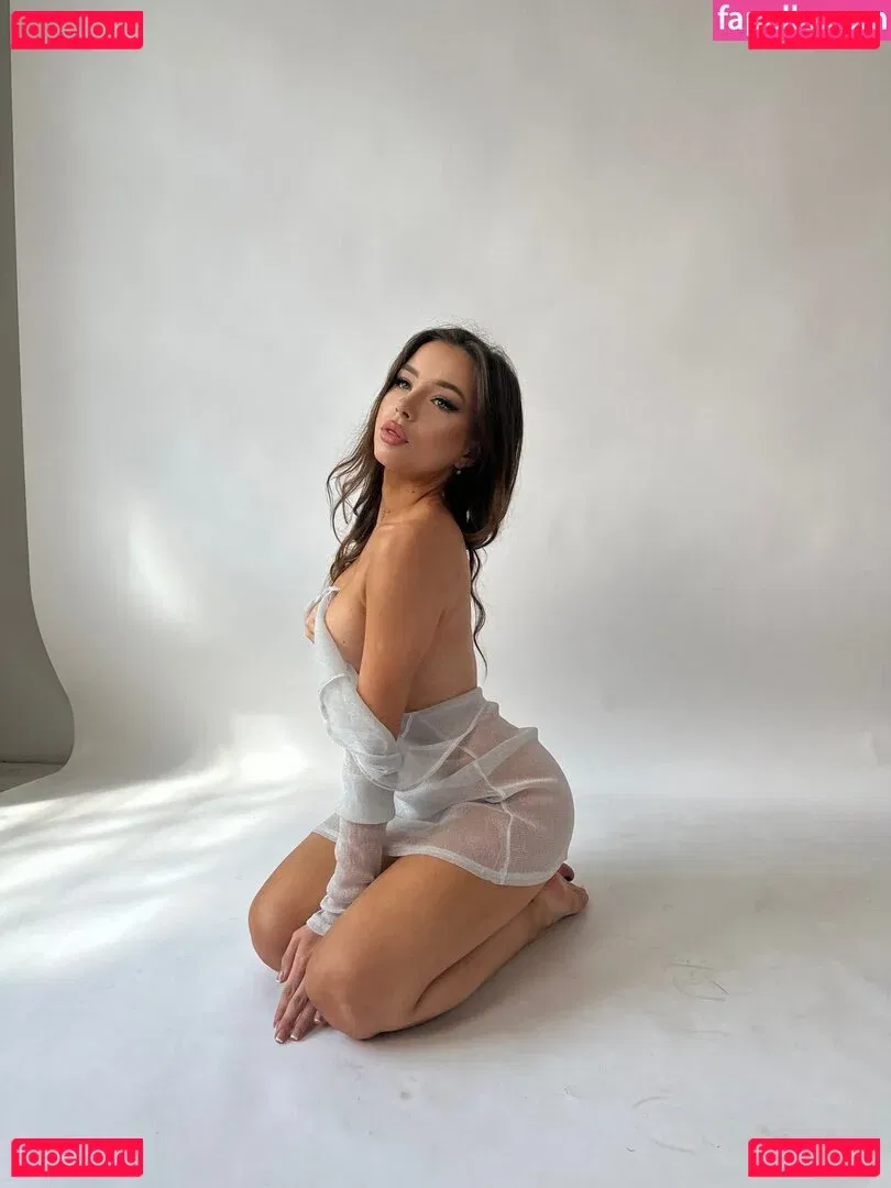 Uberchini Onlyfans Photo Gallery 