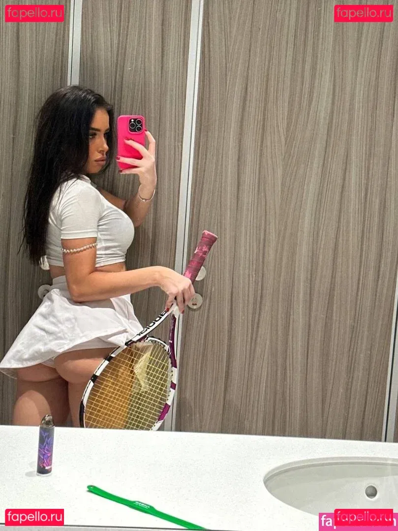 Uberchini Onlyfans Photo Gallery 