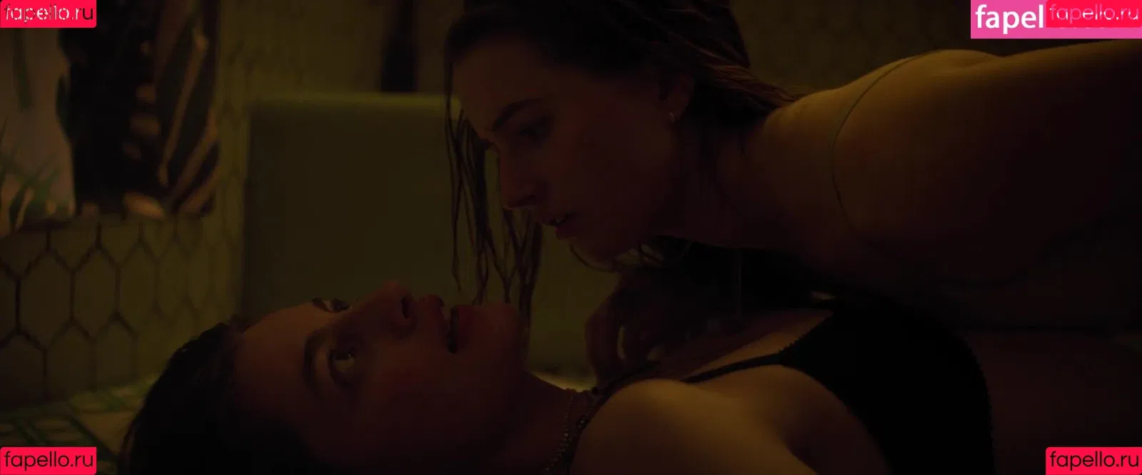 Kaitlyn Dever Onlyfans Photo Gallery 