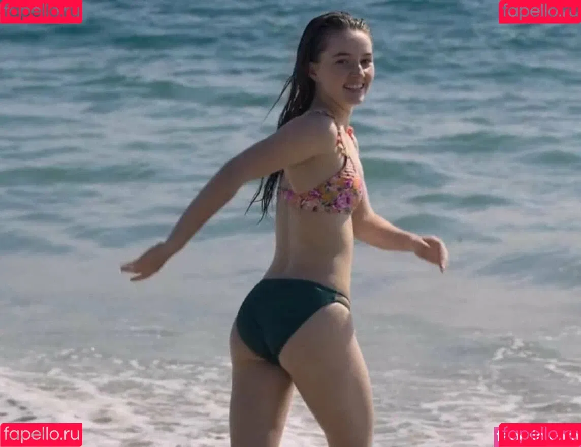 Kaitlyn Dever Onlyfans Photo Gallery 