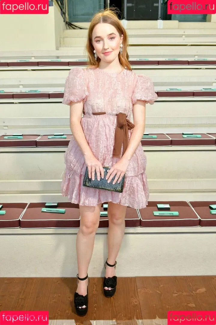 Kaitlyn Dever Onlyfans Photo Gallery 