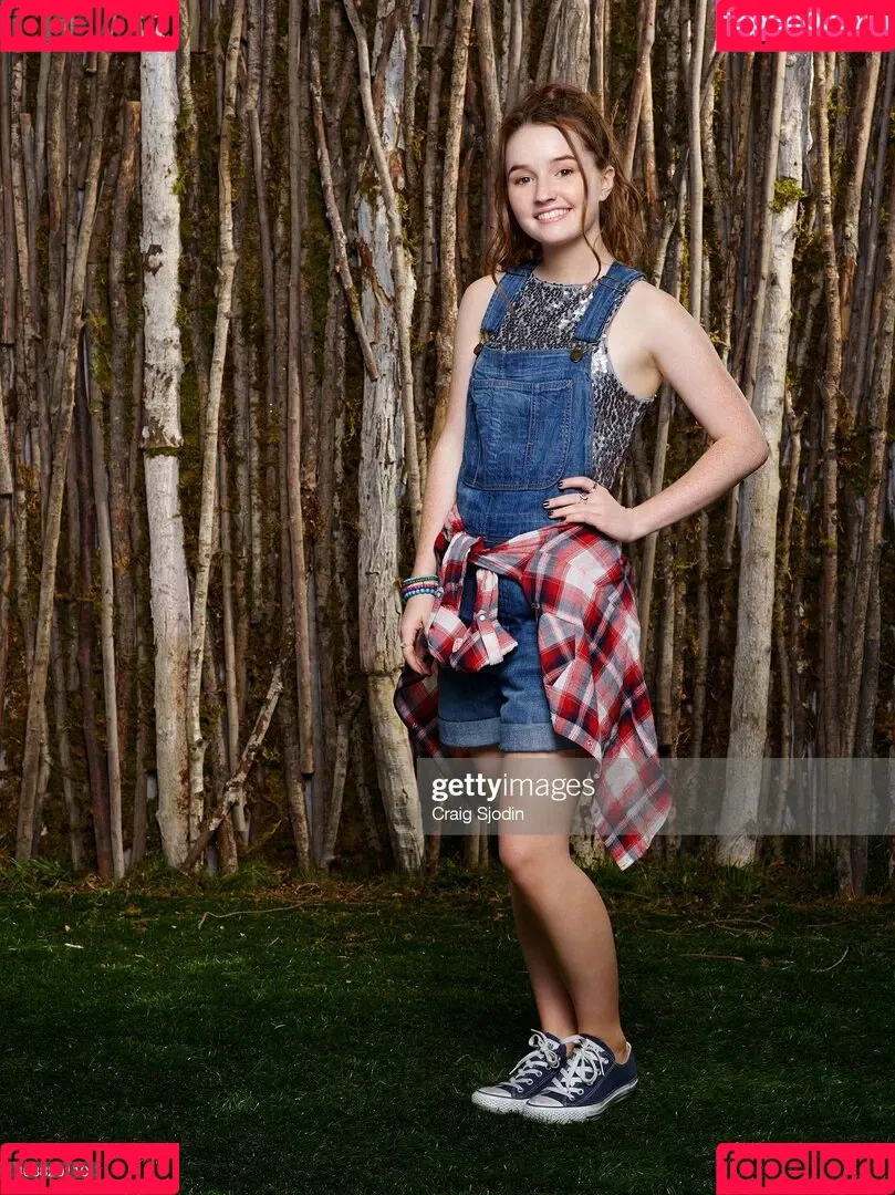 Kaitlyn Dever Onlyfans Photo Gallery 