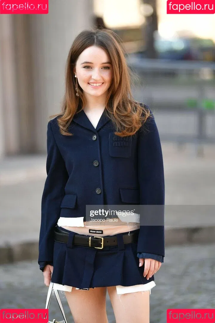 Kaitlyn Dever Onlyfans Photo Gallery 