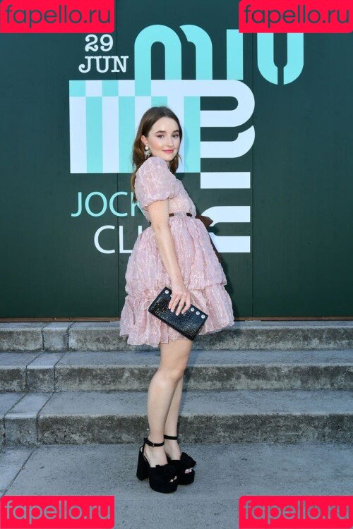 Kaitlyn Dever Onlyfans Photo Gallery 