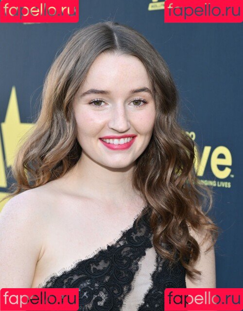Kaitlyn Dever Onlyfans Photo Gallery 