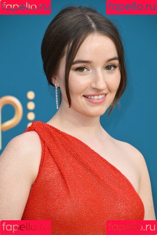 Kaitlyn Dever Onlyfans Photo Gallery 