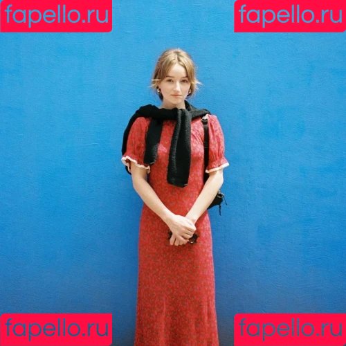 Kaitlyn Dever Onlyfans Photo Gallery 