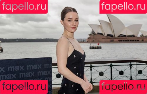 Kaitlyn Dever Onlyfans Photo Gallery 