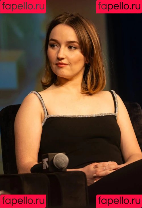Kaitlyn Dever Onlyfans Photo Gallery 