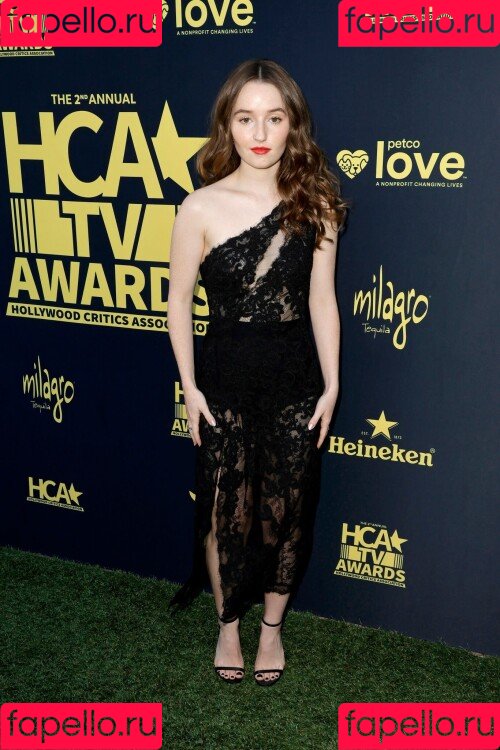 Kaitlyn Dever Onlyfans Photo Gallery 