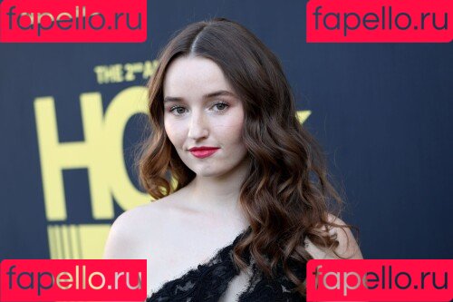 Kaitlyn Dever Onlyfans Photo Gallery 
