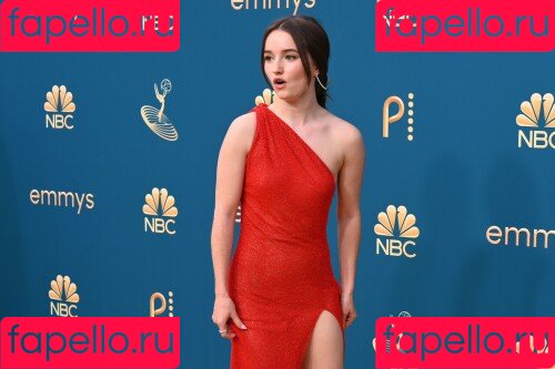Kaitlyn Dever Onlyfans Photo Gallery 