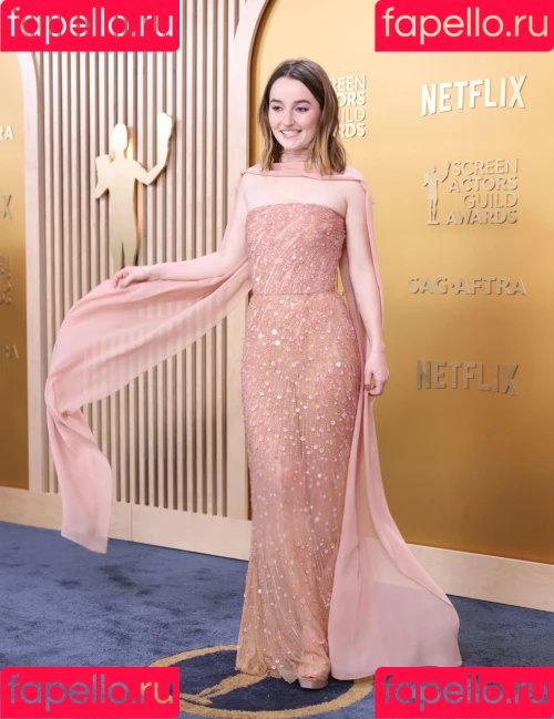 Kaitlyn Dever Onlyfans Photo Gallery 