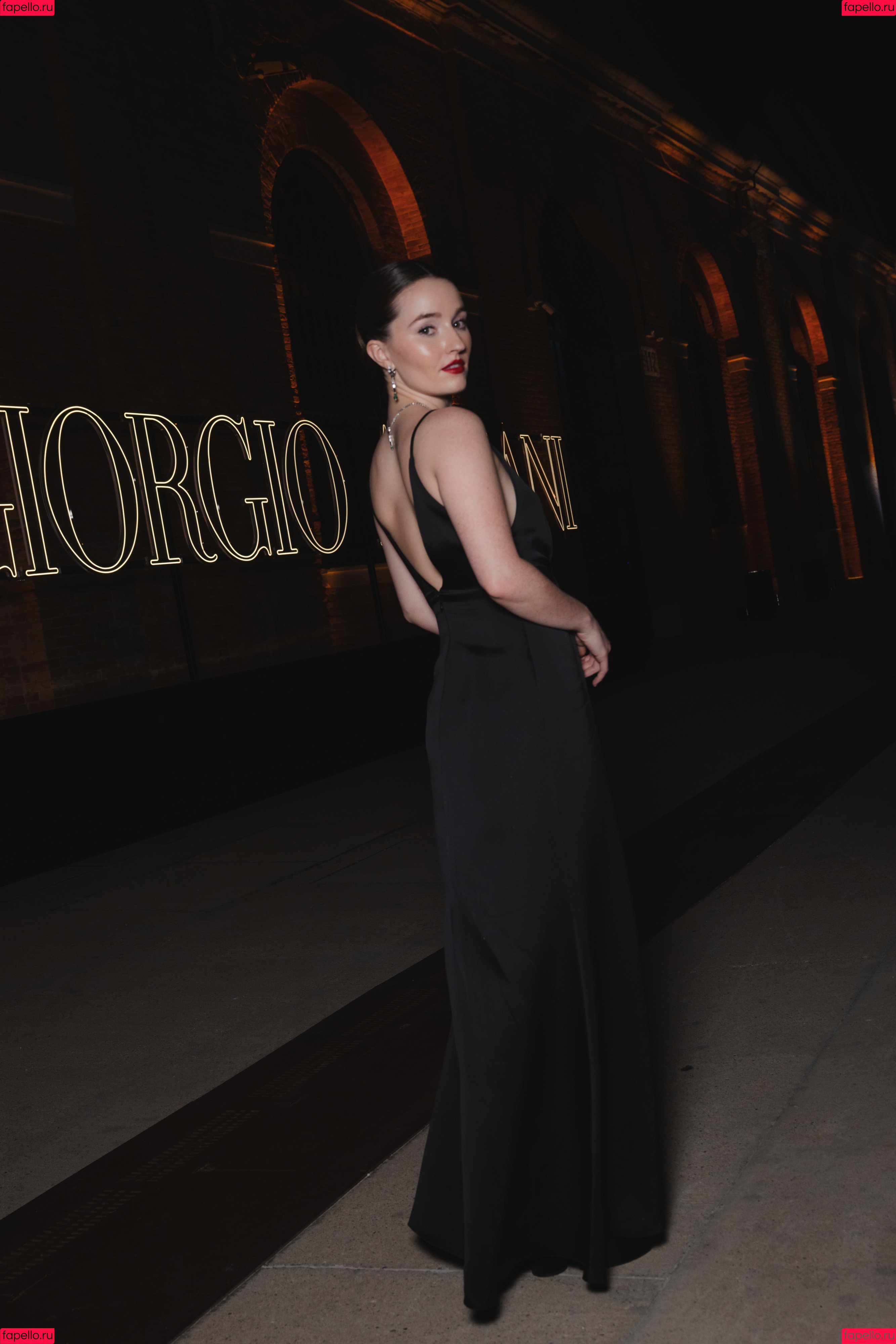 Kaitlyn Dever Onlyfans Photo Gallery 