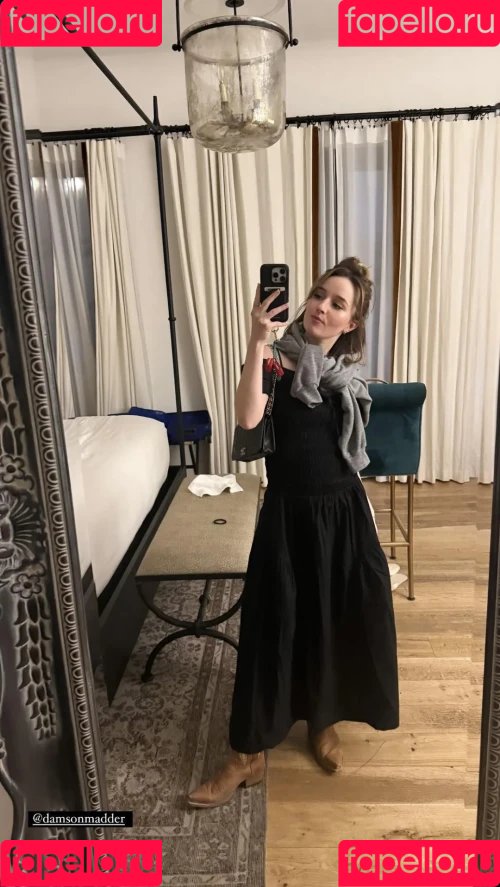 Kaitlyn Dever Onlyfans Photo Gallery 