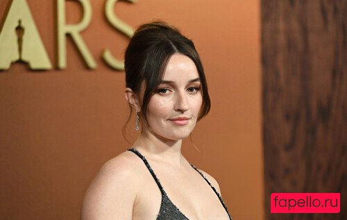 Kaitlyn Dever Nude Onlyfans Photo 47