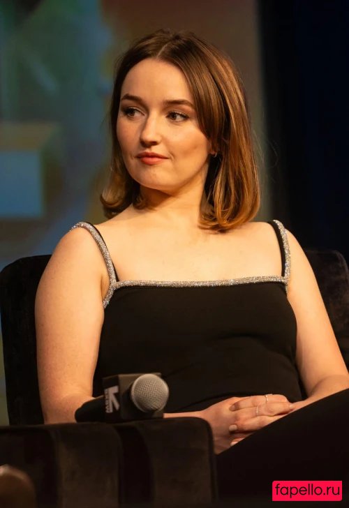 Kaitlyn Dever Nude Onlyfans Photo 22