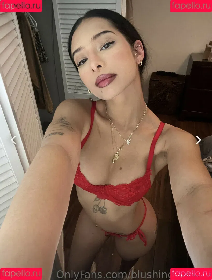 blushingblooms Onlyfans Photo Gallery 