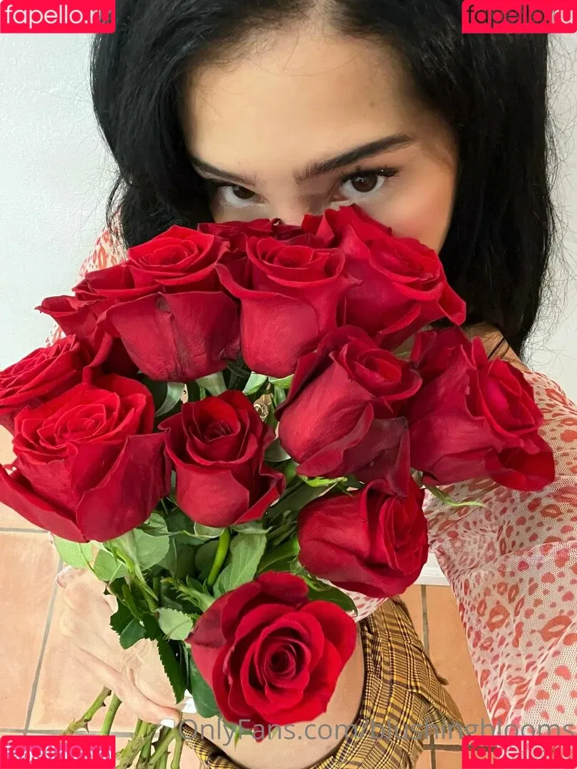 blushingblooms Onlyfans Photo Gallery 