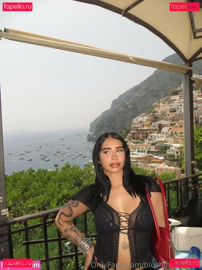 blushingblooms Onlyfans Photo Gallery 