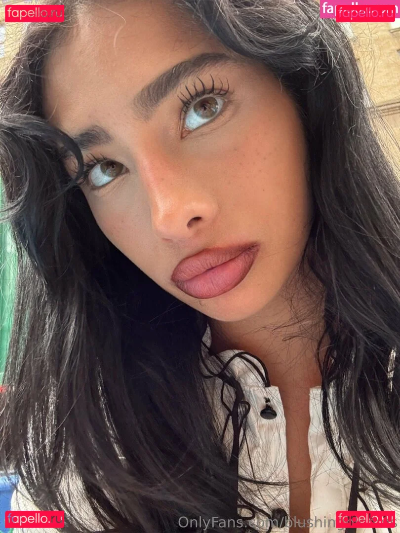 blushingblooms Onlyfans Photo Gallery 