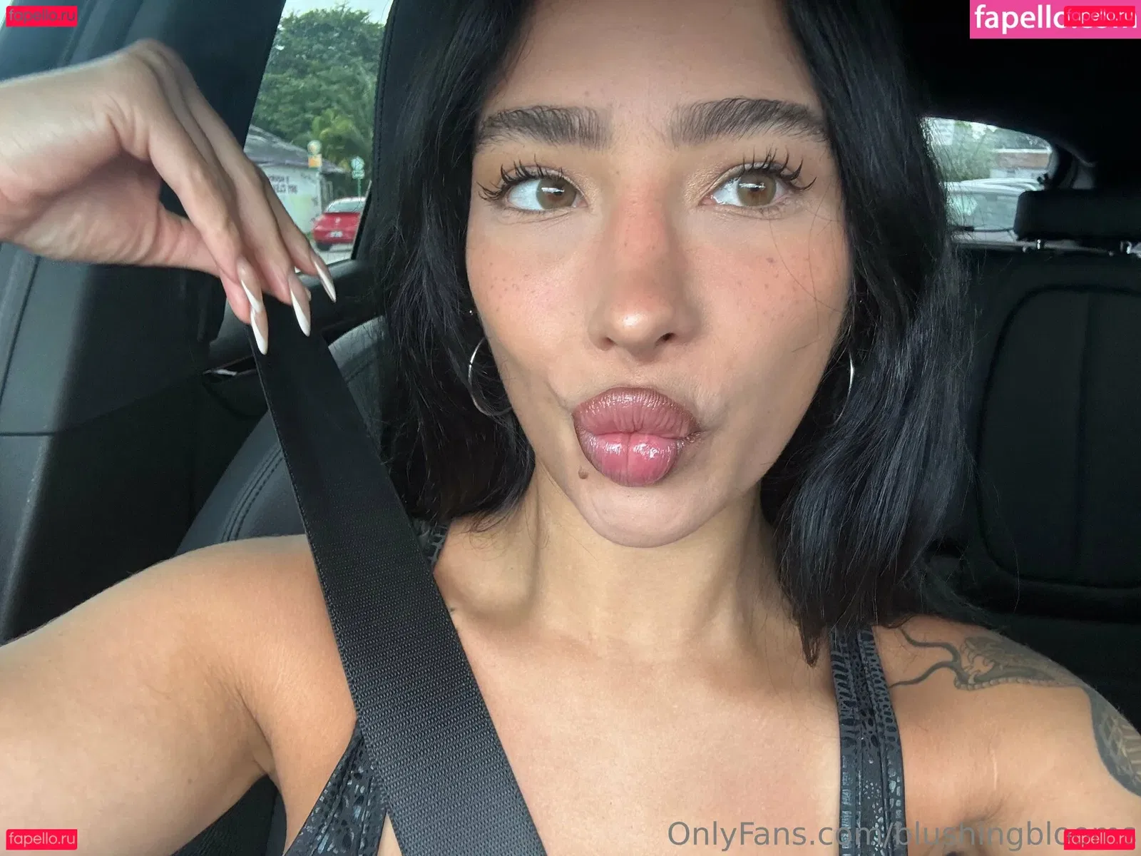 blushingblooms Onlyfans Photo Gallery 